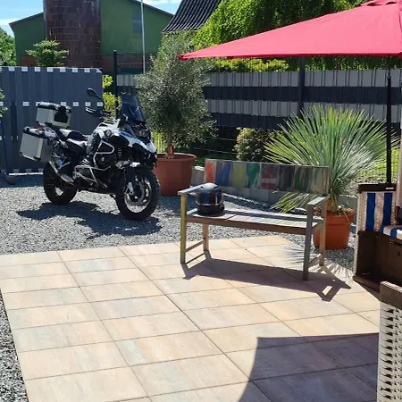 Watt'n Glueck Semesterbostad *